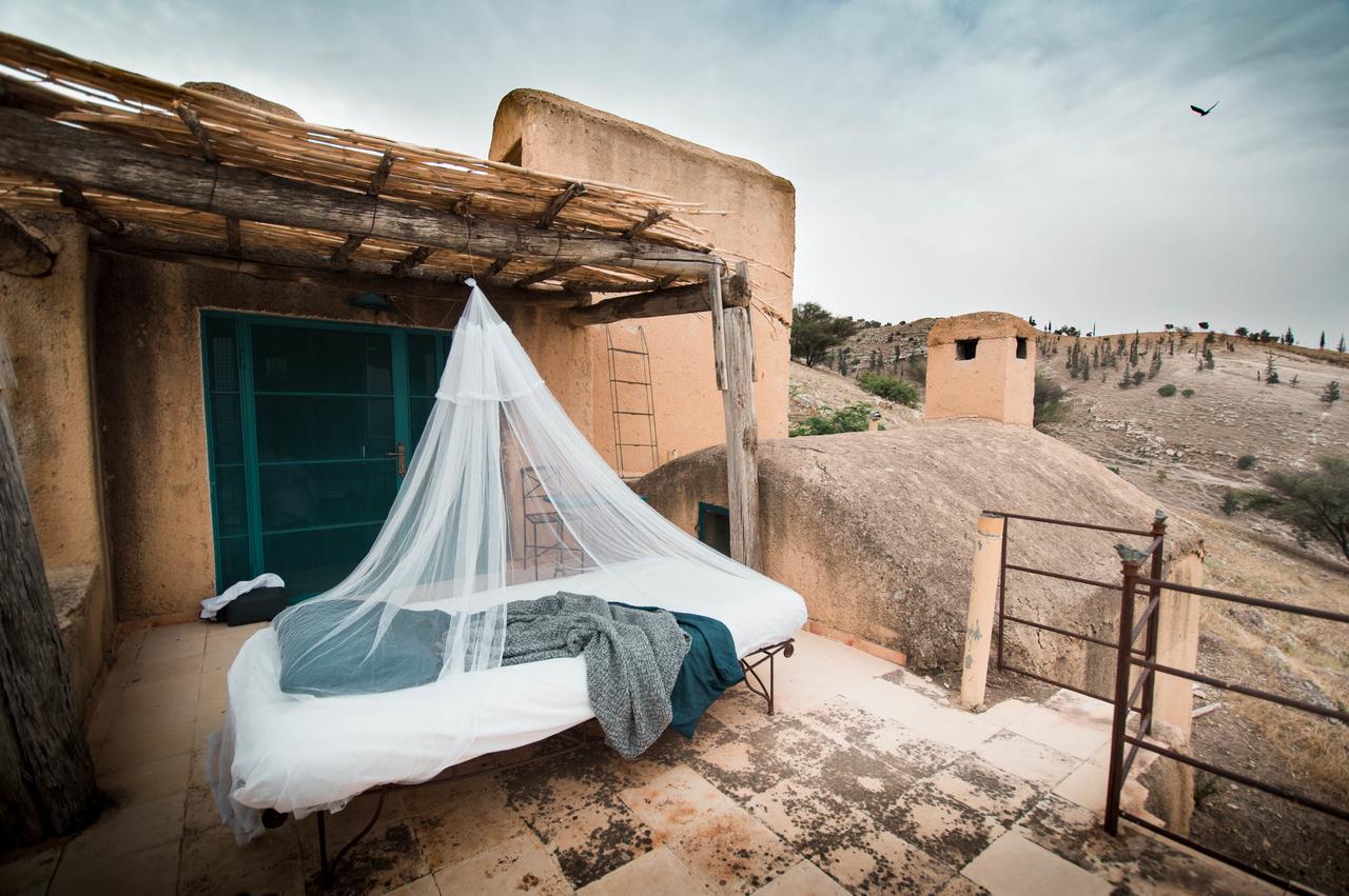 Beit Al Fannan Bed & Breakfast Tabaqat Fahl Exterior photo